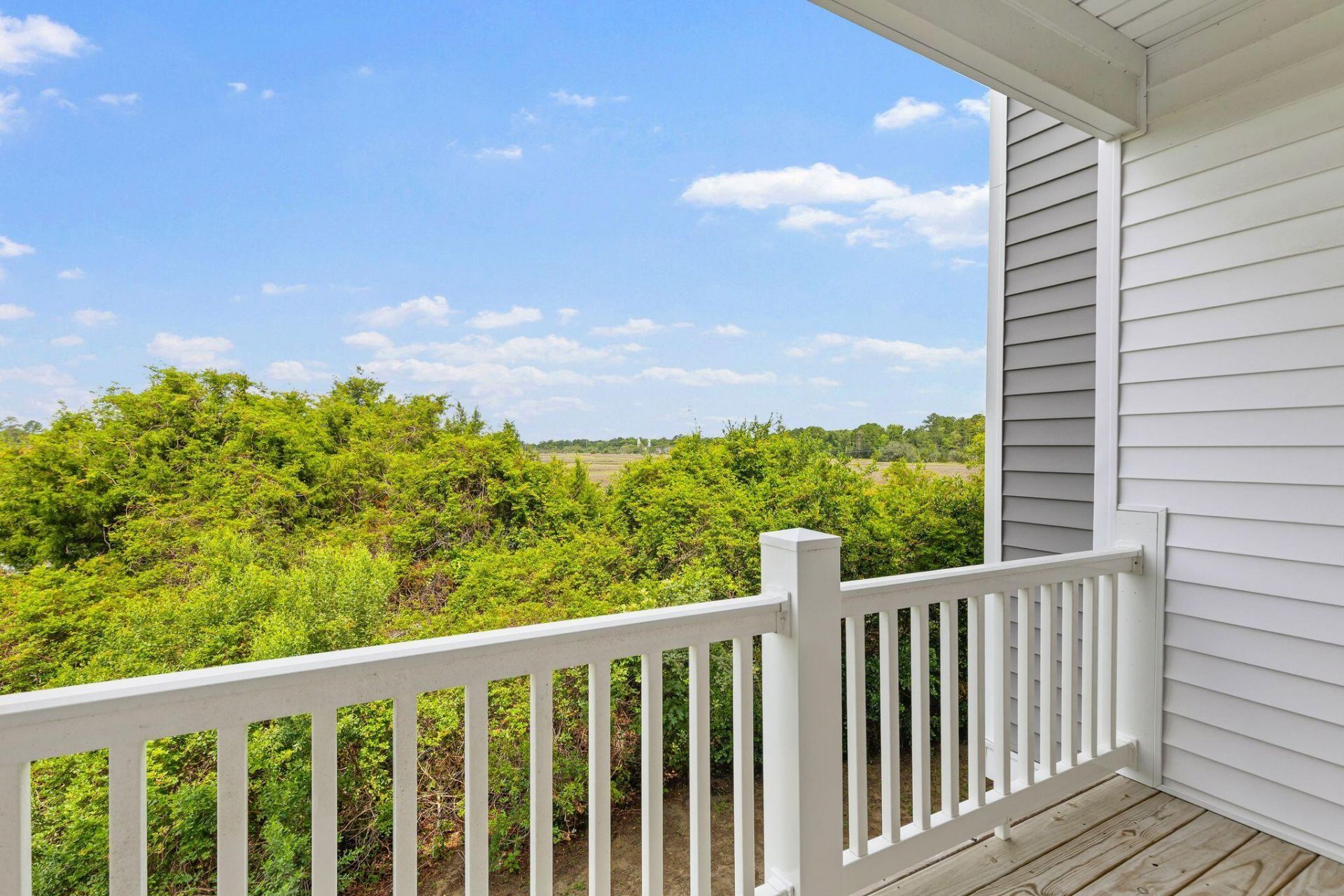 191 Winding River Drive Photo 16
