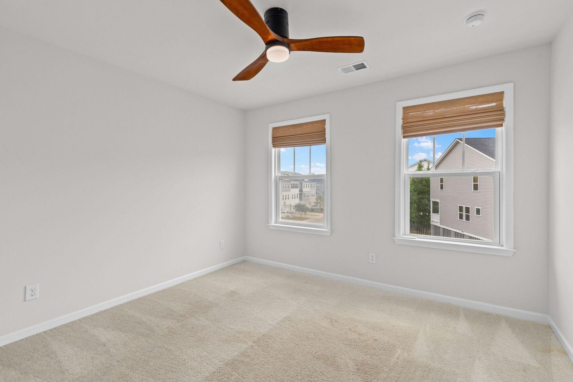 191 Winding River Drive Photo 27