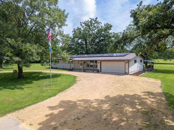 3365 N Blackhawk Road, OREGON, IL 61061