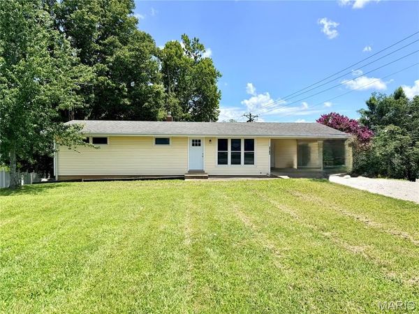 2783 Highway B , Perryville, MO 63775