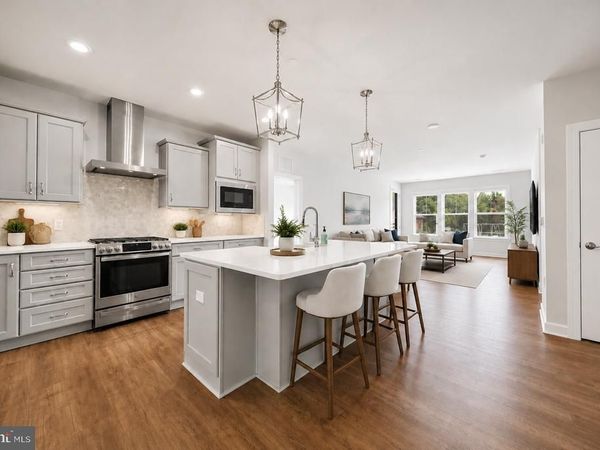3927 FAIR RIDGE DRIVE, Unit 503, FAIRFAX, VA 22033