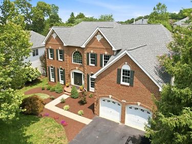 19704 STANFORD HALL PLACE, ASHBURN, VA 20147
