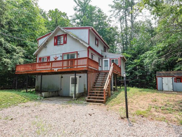 24 Shangri La Drive, Moultonborough, NH 03254