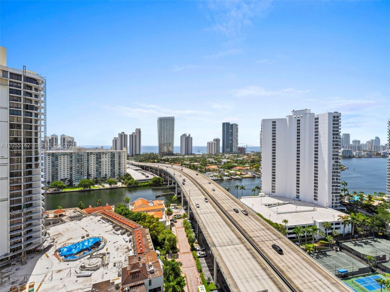 19400 Turnberry Way , Unit 1911, Aventura, FL 33180 Photo