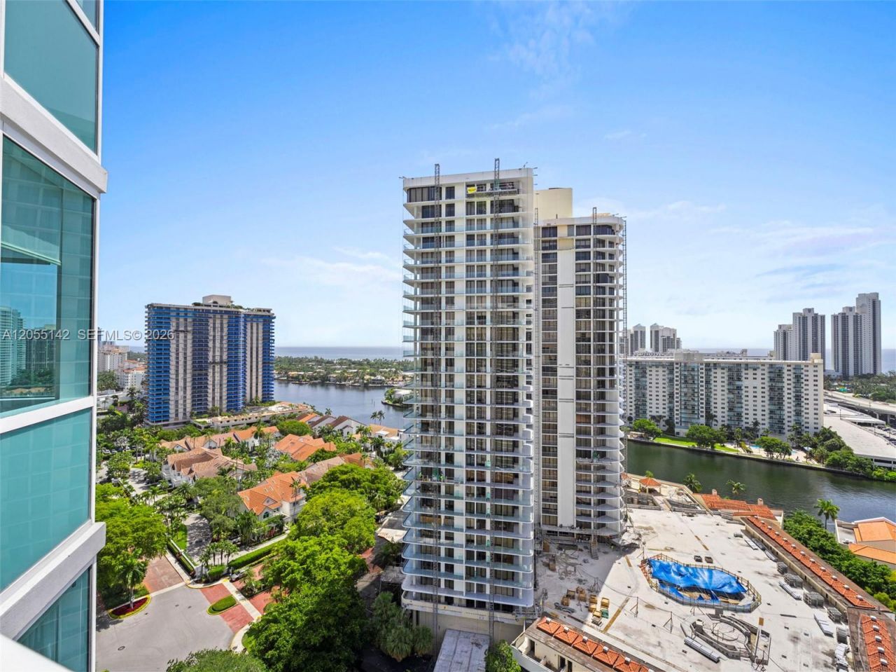 19400 Turnberry Way , Unit 1911, Aventura, FL 33180 Photo
