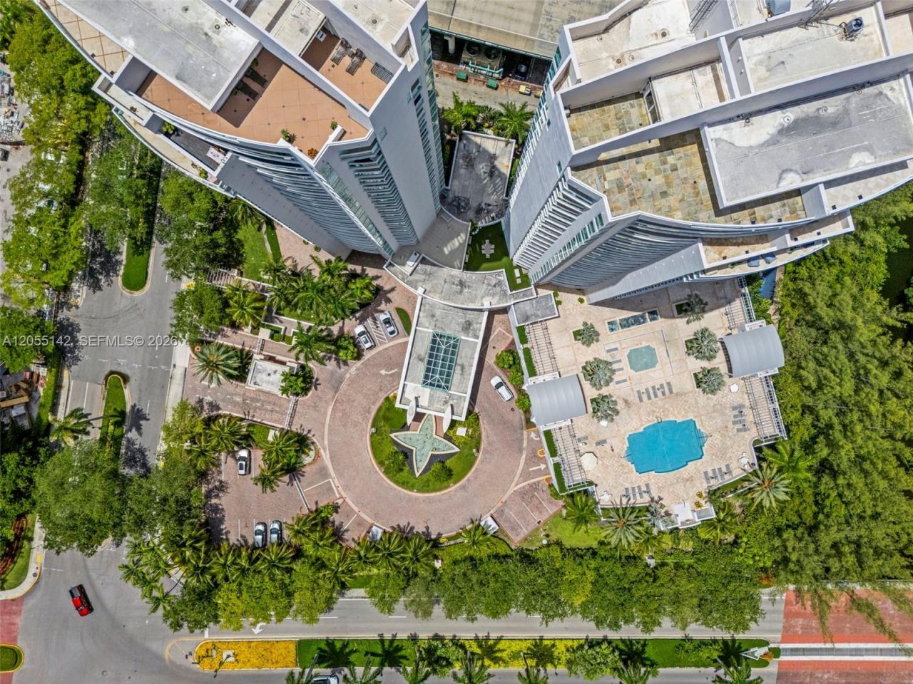 19400 Turnberry Way , Unit 1911, Aventura, FL 33180 Photo