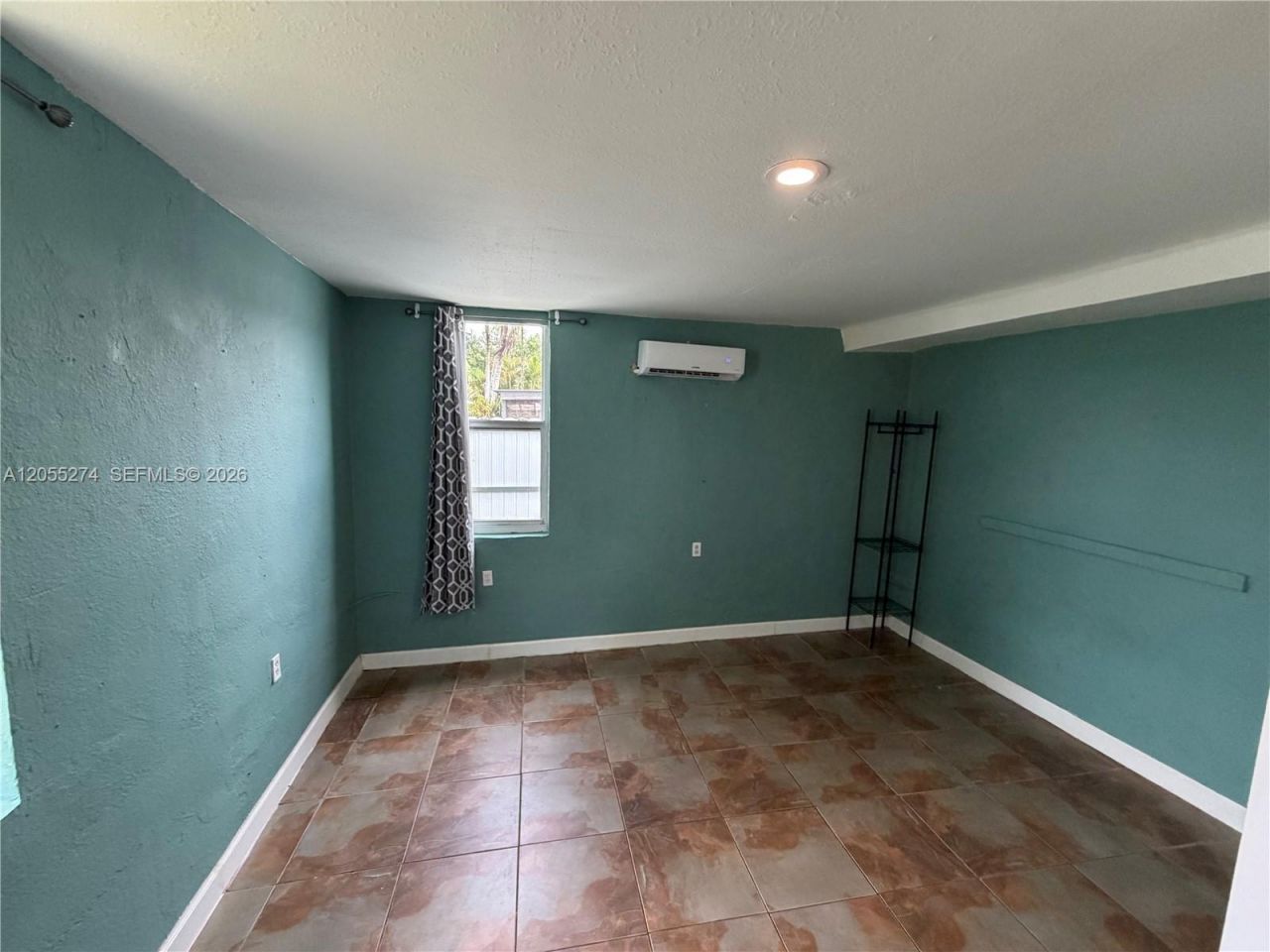 26162 SW 123rd Pl , Unit Rear, Homestead, FL 33032 Photo