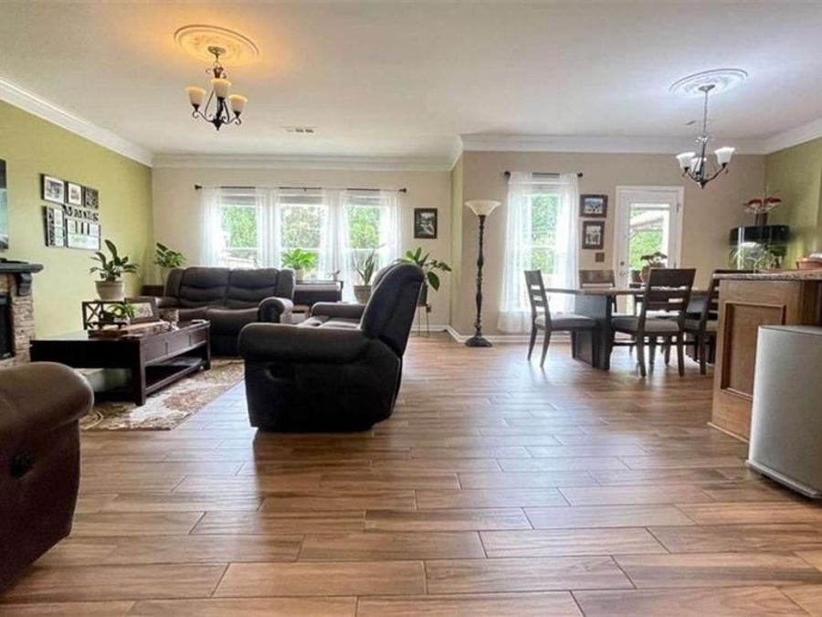 Property Image 24