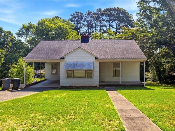 2010 Lineberry Street , Asheboro, NC 27203
