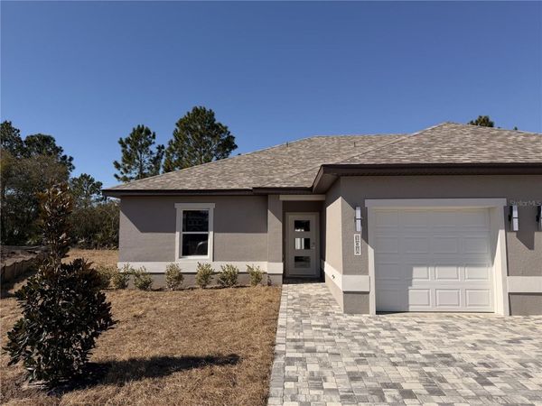 10A LYONS PLACE , PALM COAST, FL 32164
