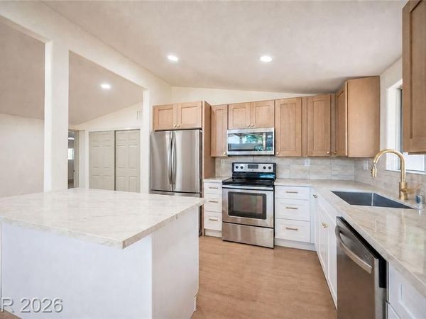 5317 Evergreen Avenue , Las Vegas, NV 89107