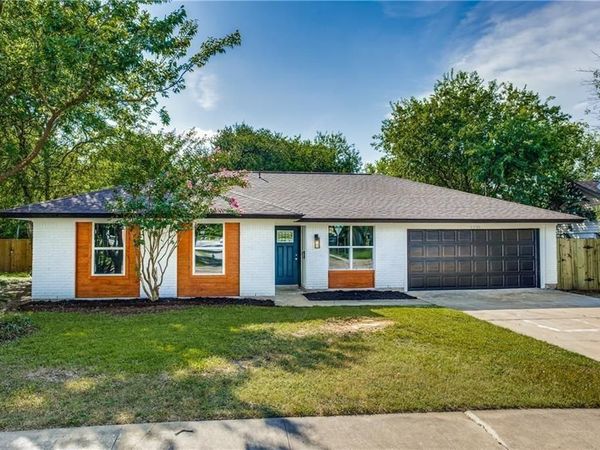 6220 Blarwood DR, Austin, TX 78745