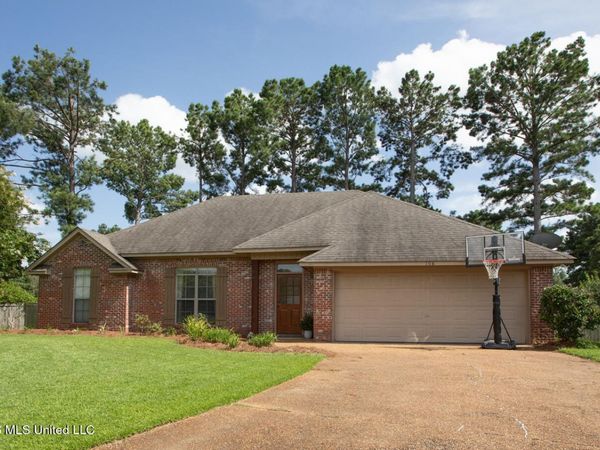 106 Avery Court, Madison, MS 39110