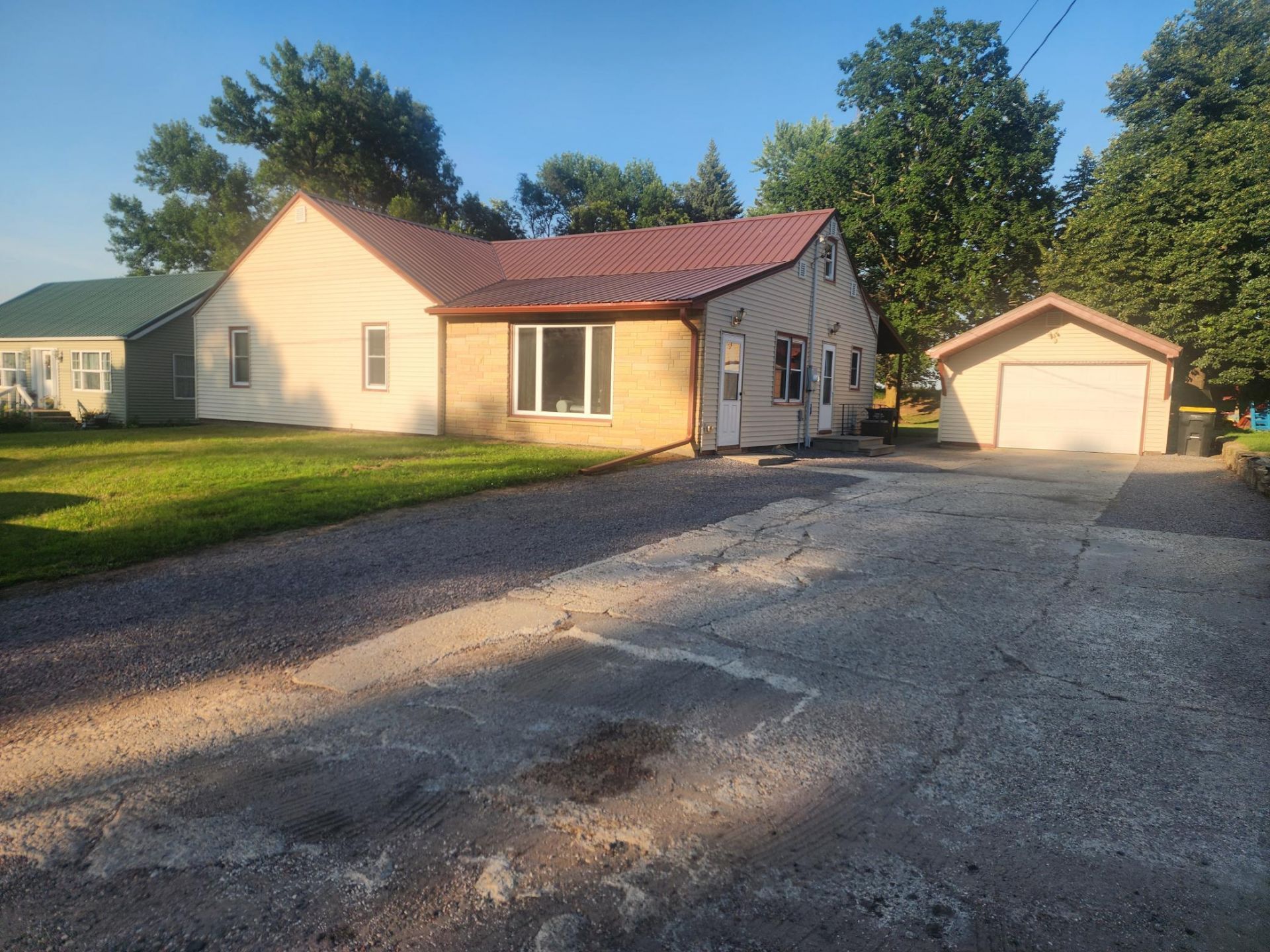 231 1st Street N, Franklin, MN 55333