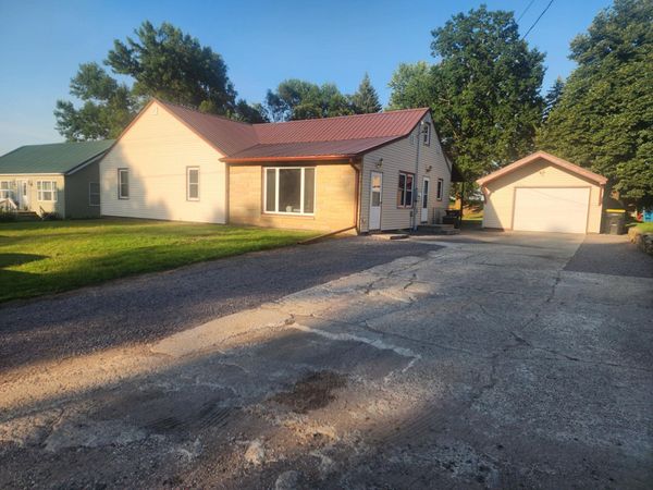 231 1st Street N, Franklin, MN 55333