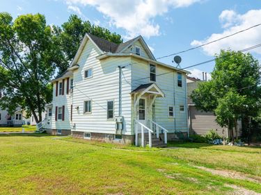 205 4th Street N, Virginia, MN 55792