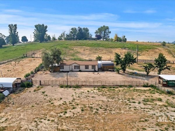 1429 Echo Ave, Parma, ID 83660