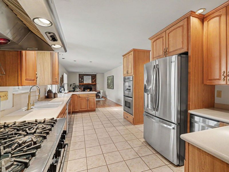 2820 University Circle, Crescent Springs, KY 41017 Photo 7