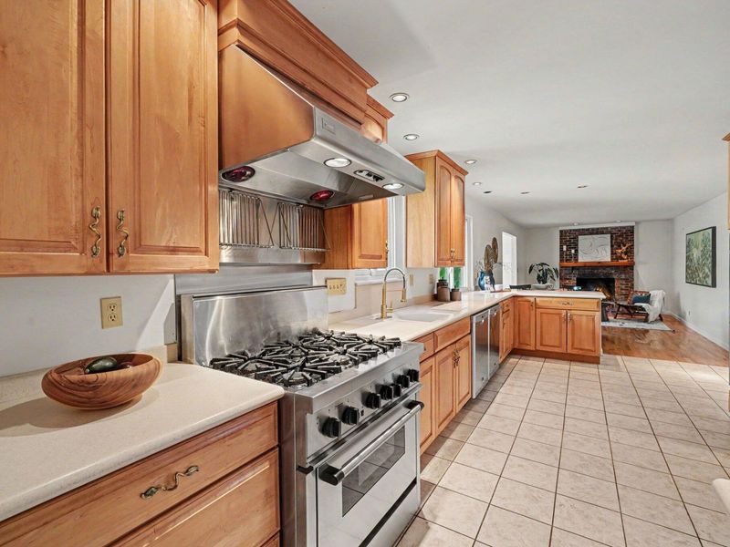 2820 University Circle, Crescent Springs, KY 41017 Photo 8