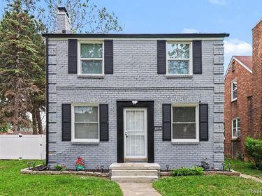 16682 Robson Street, Detroit, MI 48235