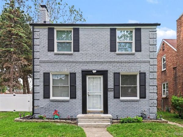 16682 Robson Street, Detroit, MI 48235