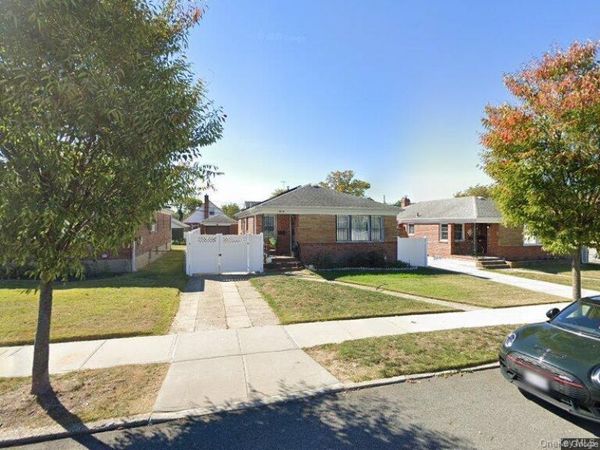 24208 132nd Avenue , Rosedale, NY 11422