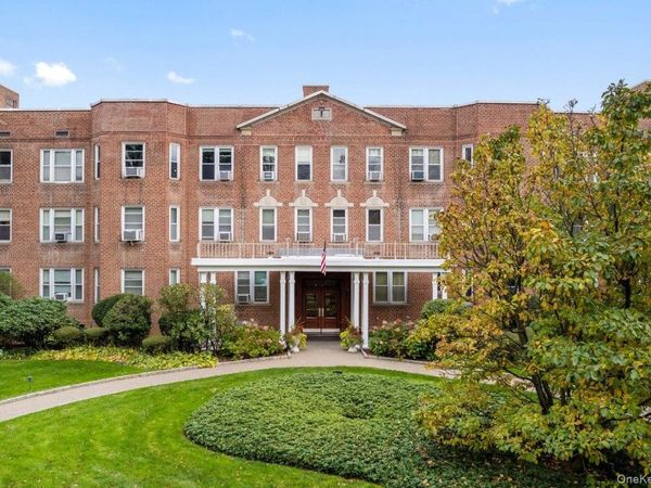 2 Overlook Road, Unit 3A6, White Plains, NY 10605