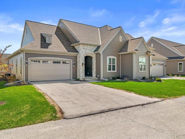 1615 Belmont LANE, Unit 50, Oconomowoc, WI 53066