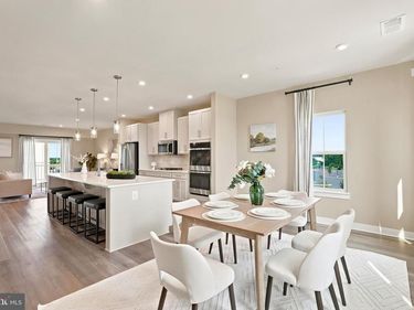 24274 THURSO SQUARE, DULLES, VA 20166