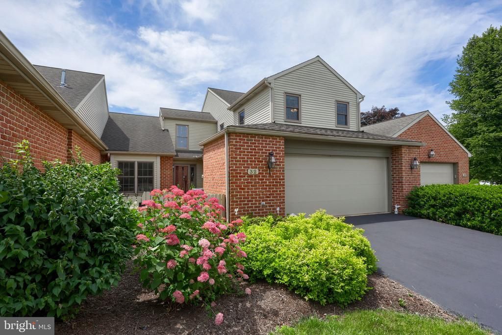 HERSHEY, PA 17033