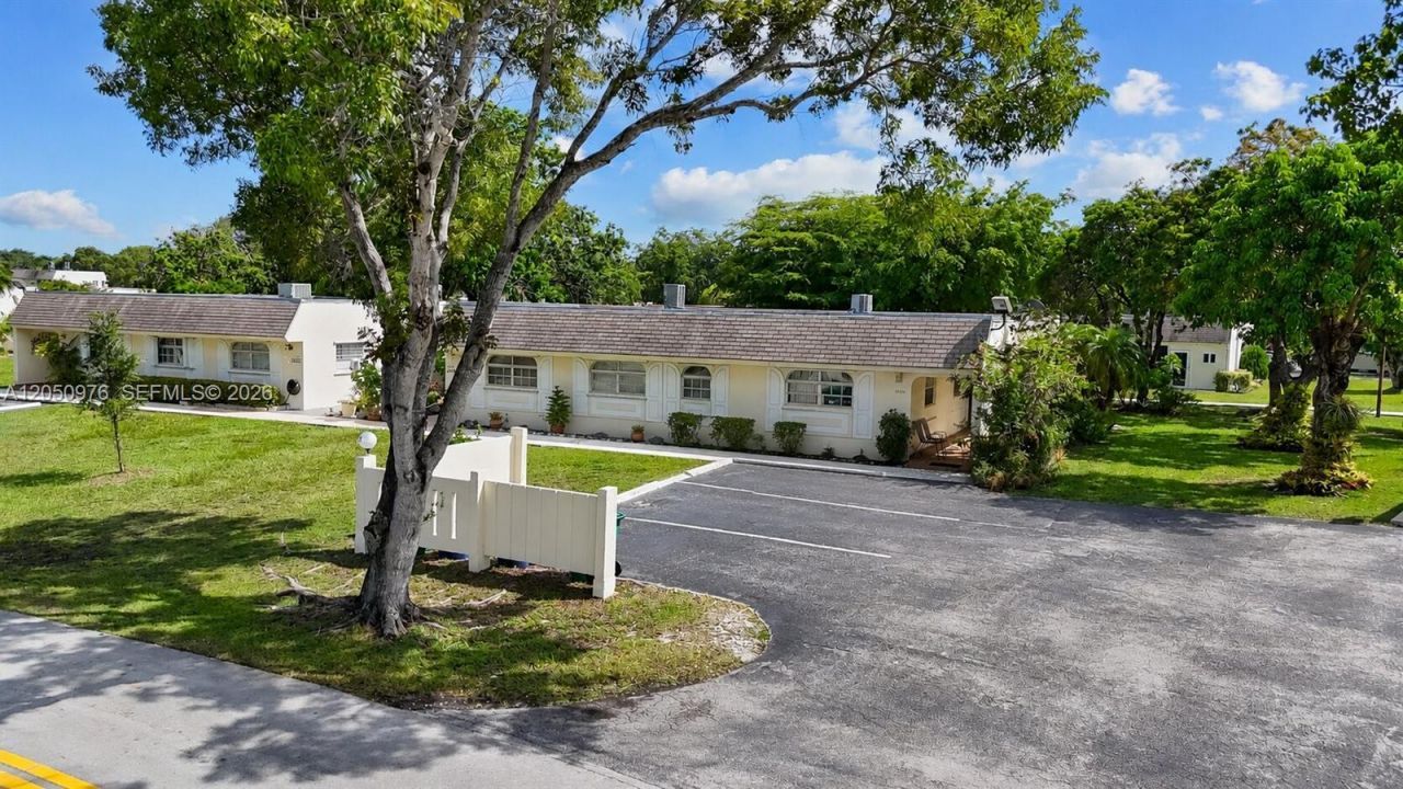 11326 SW 169th St , Unit V3944, Miami, FL 33157 Photo