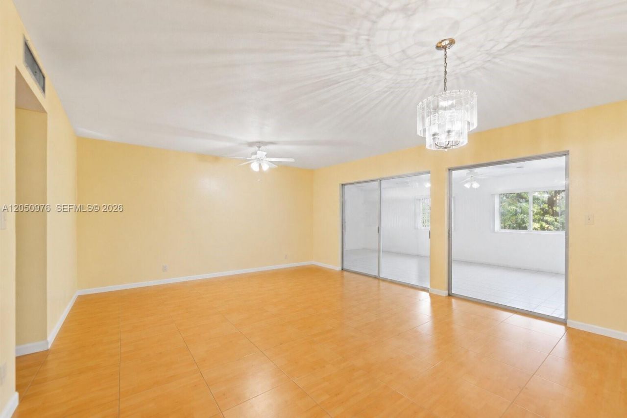 11326 SW 169th St , Unit V3944, Miami, FL 33157 Photo