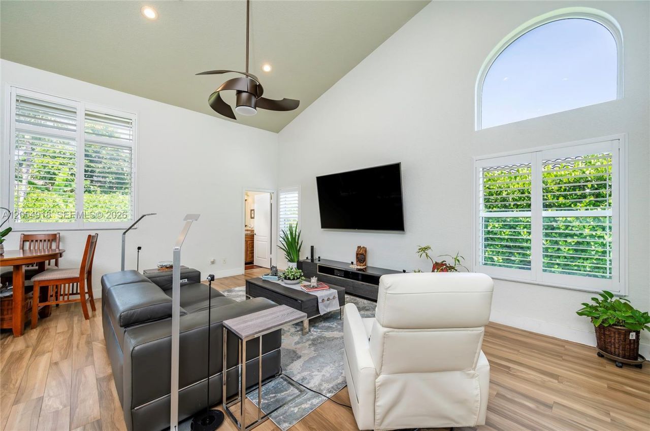 1551 SW 52nd Ter , Plantation, FL 33317 Photo