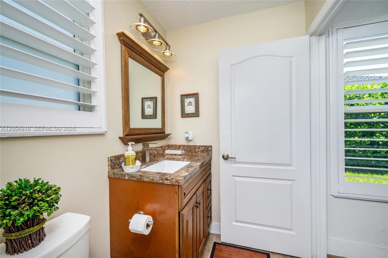 1551 SW 52nd Ter , Plantation, FL 33317 Photo