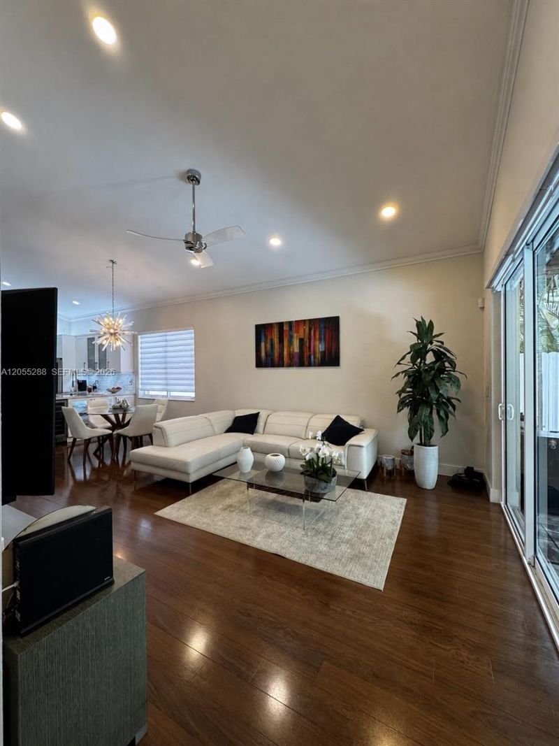 1773 NW 72nd Way , Pembroke Pines, FL 33024 Photo