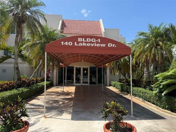 Unit 209, Weston, FL 33326