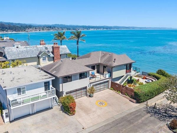 100 Oakland, Capitola, CA 95010