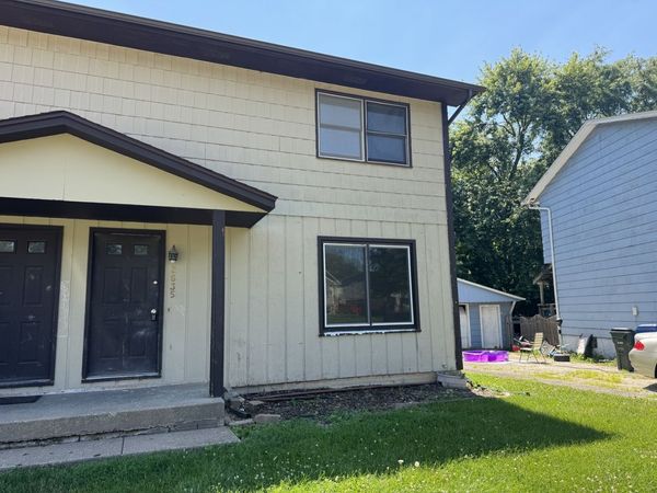 2635 W 58th Street , Davenport, IA 52806