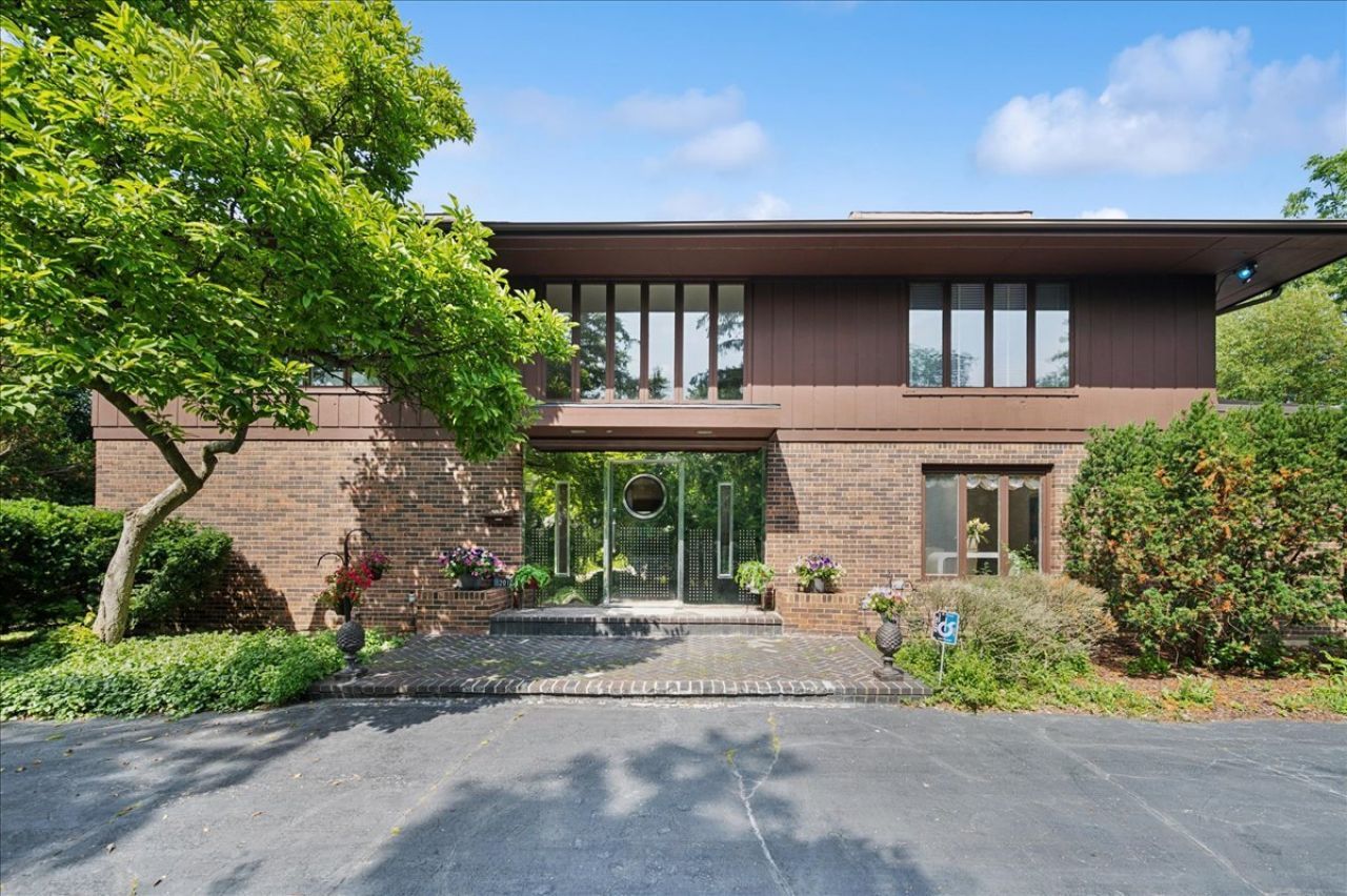 201 ASPEN Lane , Highland Park, IL 60035