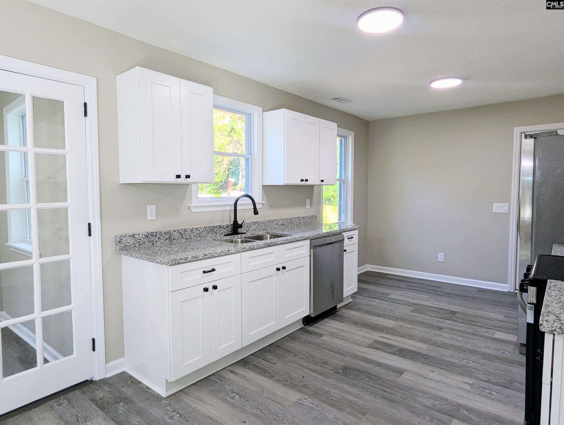 5112 Burke Avenue  Photo 12