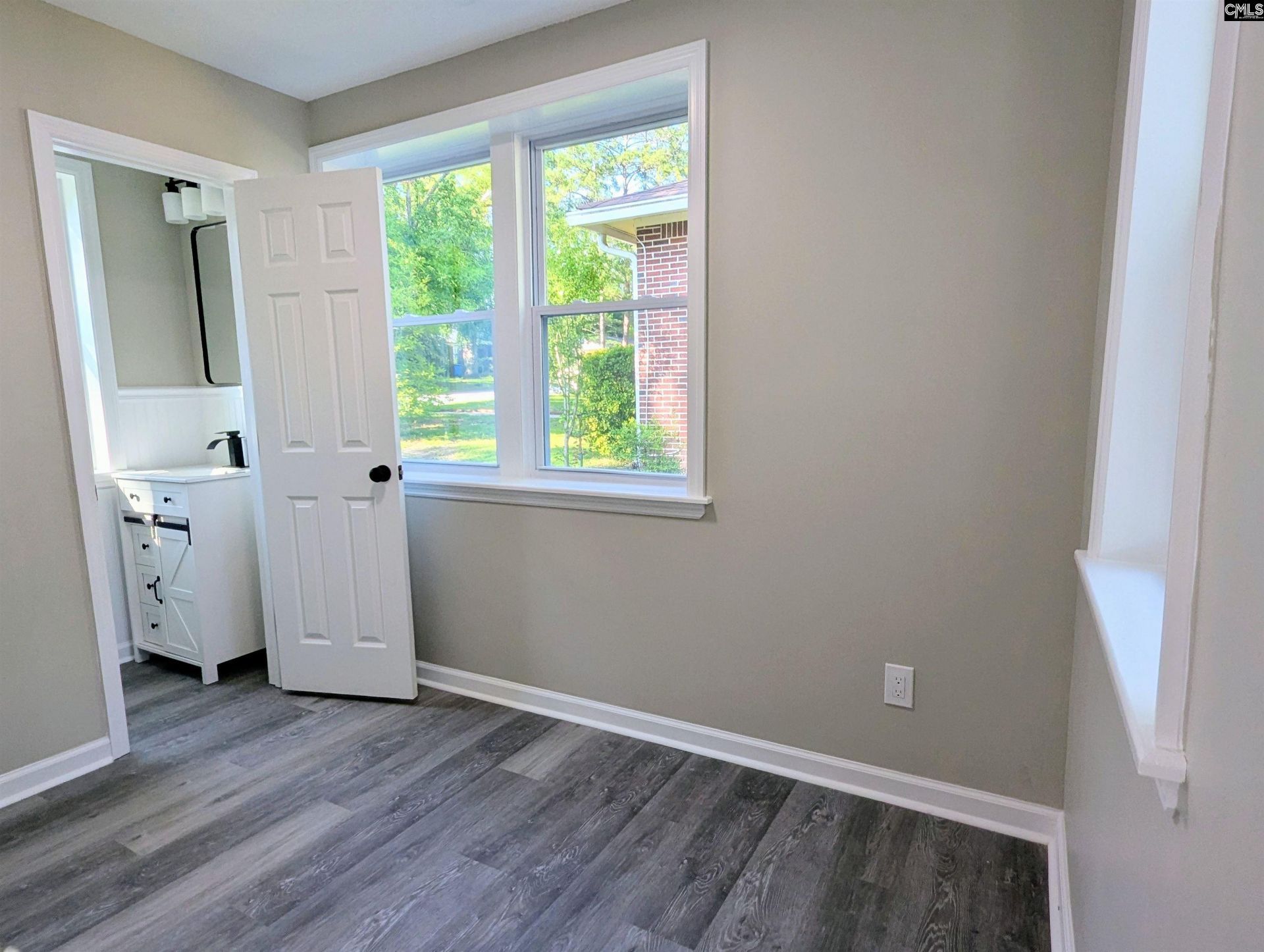 5112 Burke Avenue  Photo 14