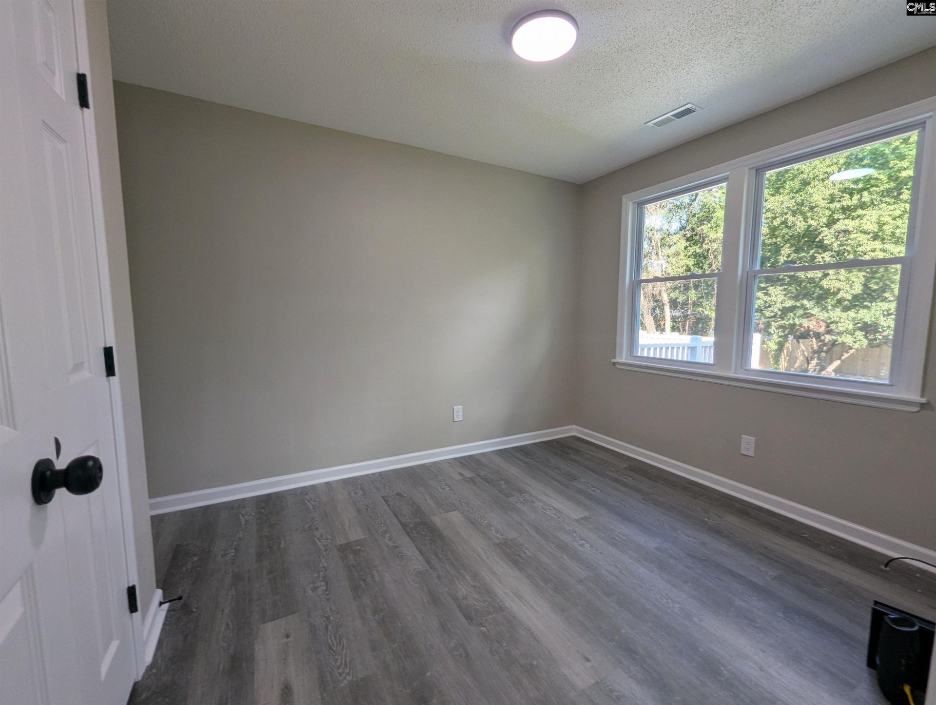 5112 Burke Avenue  Photo 24