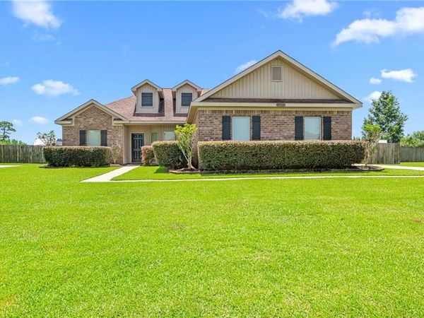 9235 Champ Cove, Theodore, AL 36582