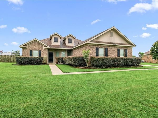 9235 Champ Cove, Theodore, AL 36582