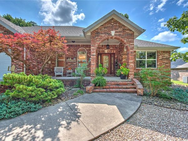 3 Kirk Lane , Bella Vista, AR 72715