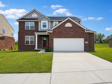 51172 Quaker Lane, CANTON, MI 48187