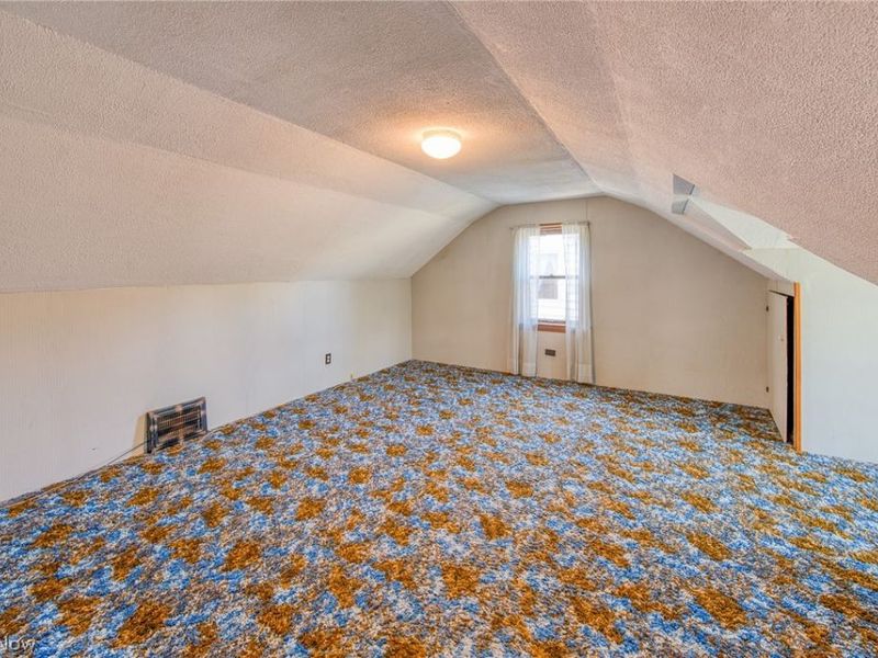 354 E 260th Street, Euclid, OH 44132 Photo 16