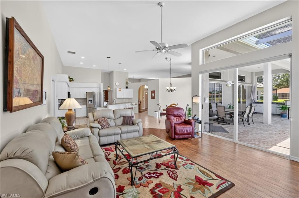 11690 Pinewood Lakes Dr , Fort Myers, FL 33913 Photo