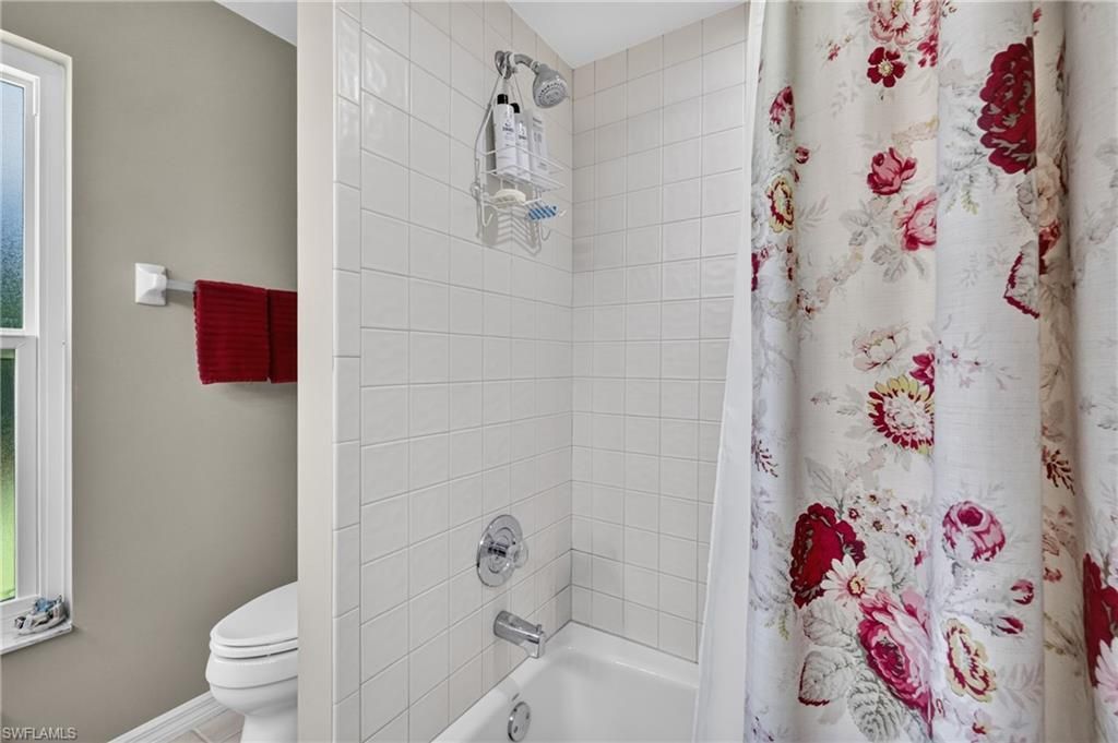 11690 Pinewood Lakes Dr , Fort Myers, FL 33913 Photo