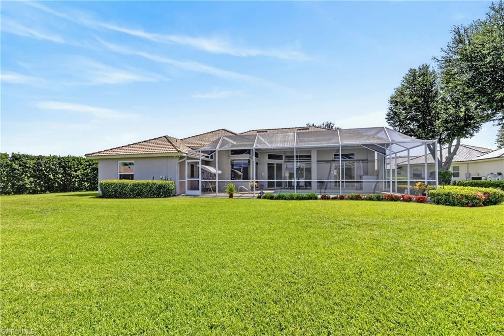 11690 Pinewood Lakes Dr , Fort Myers, FL 33913 Photo